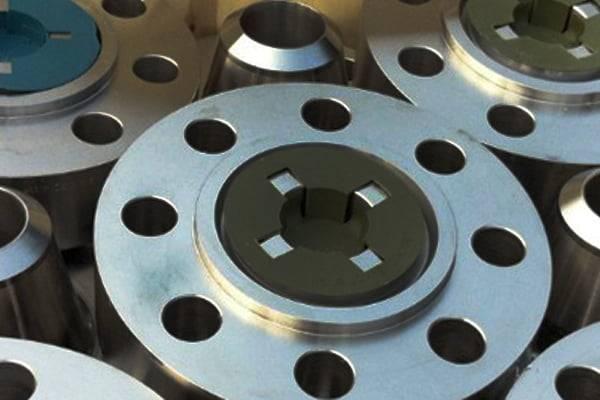 Alloy steel socket weld flanges