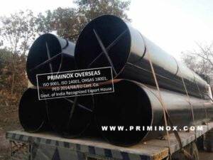 5 Mild Steel Pipes Loaded On Truck